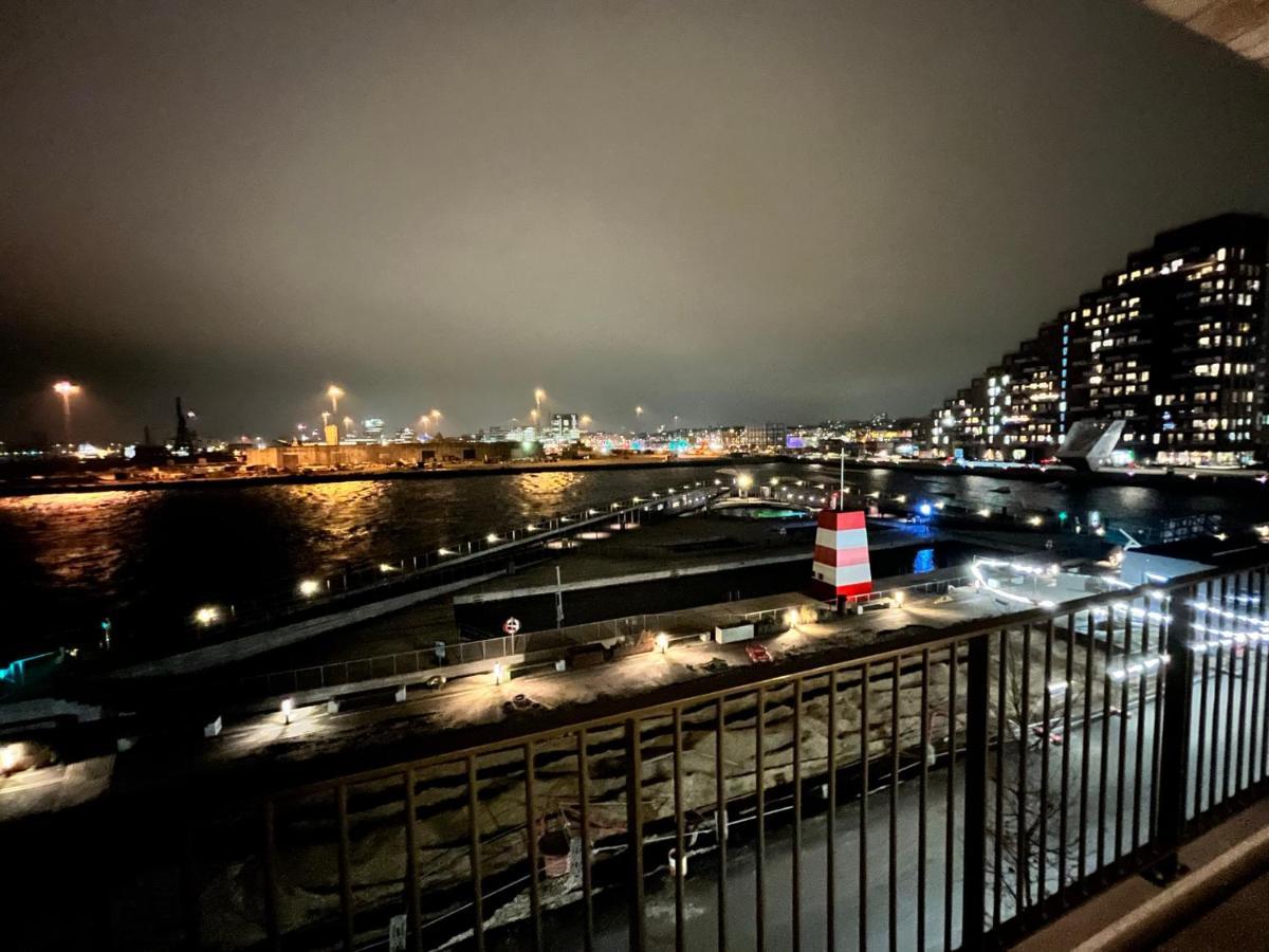 Apartment Directly To Seafront Of Bassin 7 With Big Balcony And Free Parking Århus Zewnętrze zdjęcie